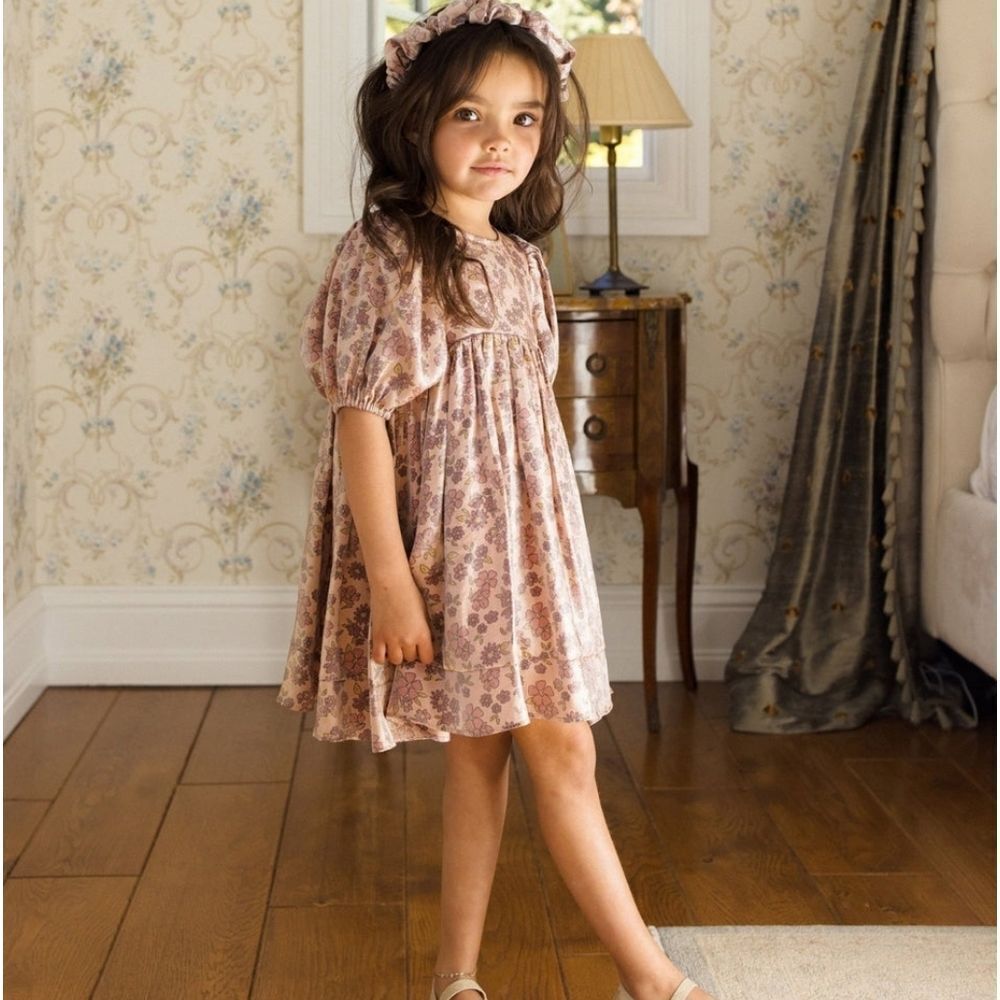 Honeycomb Foral Puff Sleeve Dress Size 6 NEW